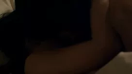 Посадив сусіда голі  ...