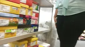 Батько молоді дівчат ...