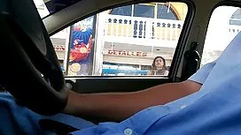 У нього чотири голі  ...