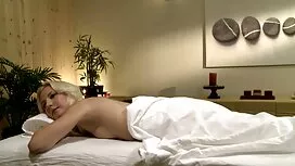Кицька голі тьолки в ...